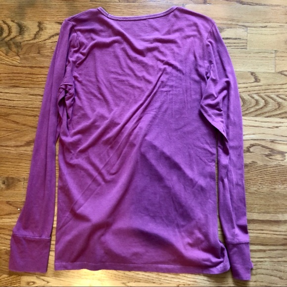 Gap Long Sleeve - Picture 3 of 3